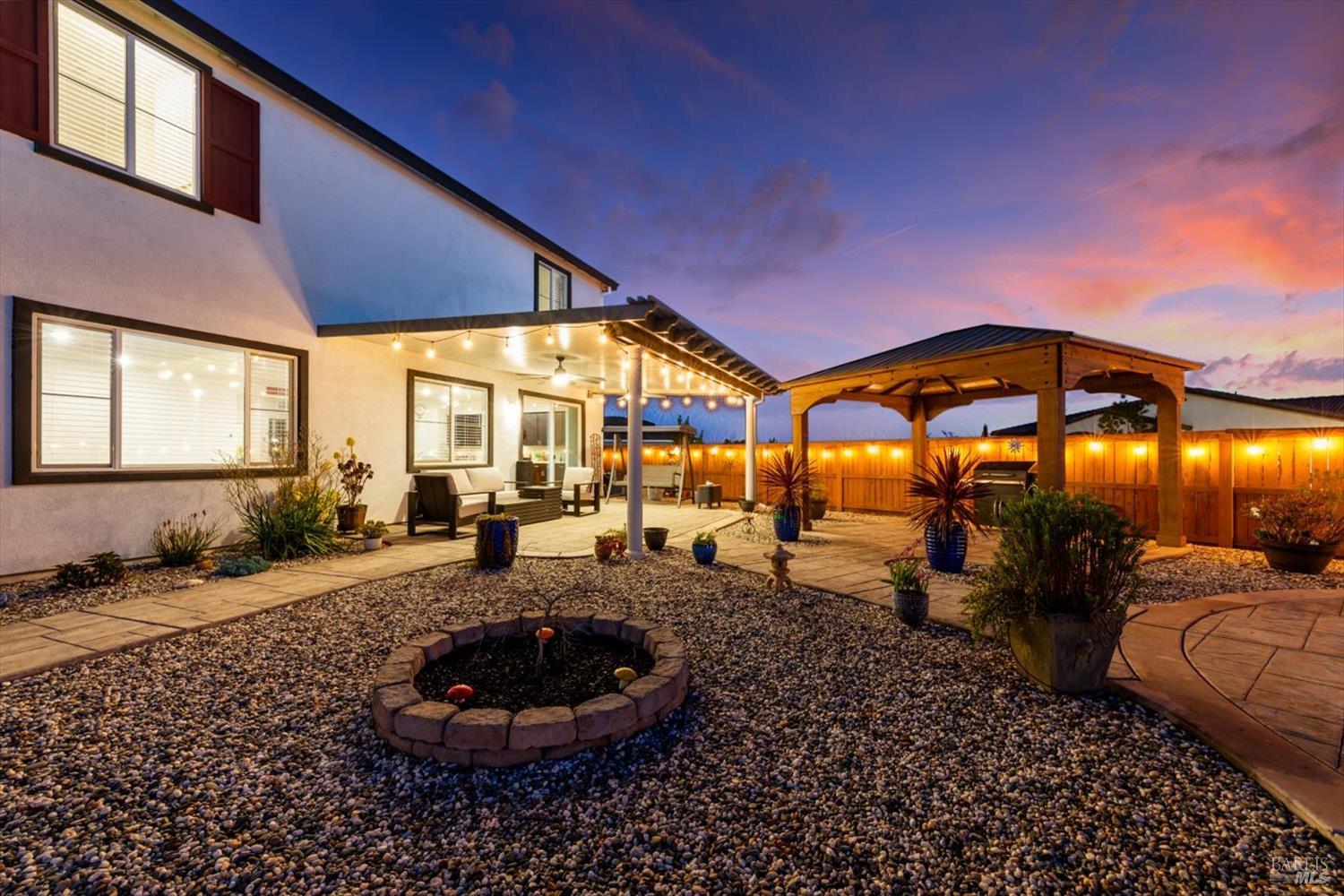 Detail Gallery Image 75 of 81 For 1685 Blossom Way, Dixon,  CA 95620 - 4 Beds | 3 Baths