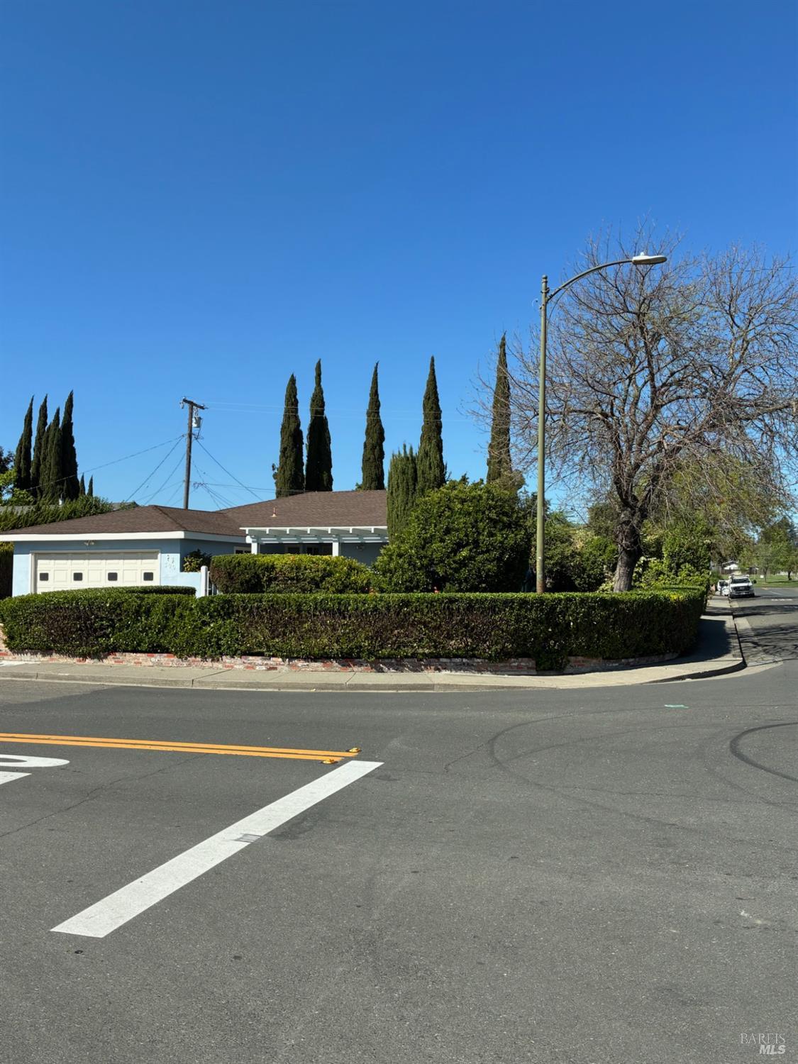 Detail Gallery Image 38 of 38 For 300 Begonia Blvd, Fairfield,  CA 94533 - 4 Beds | 2 Baths