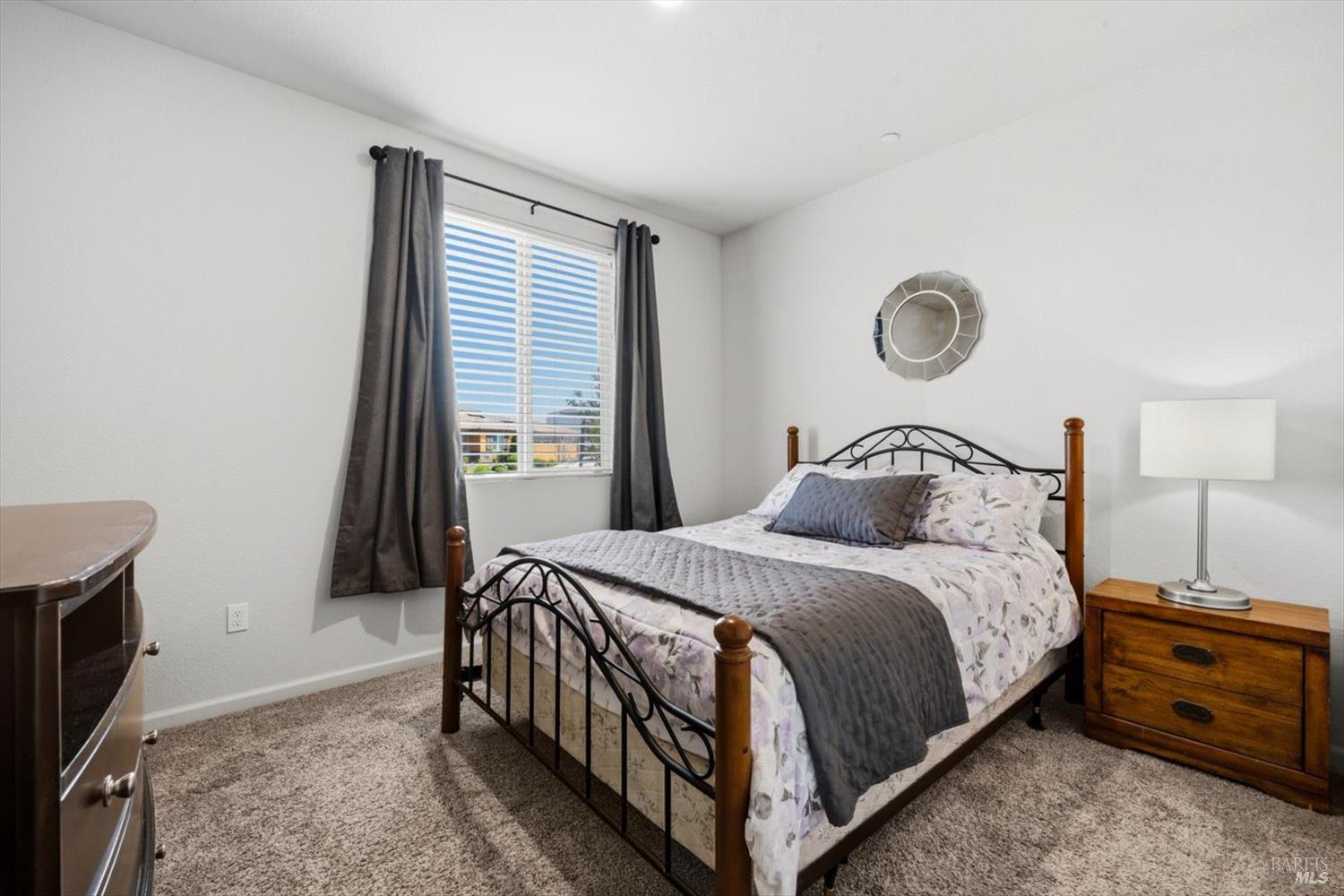 Detail Gallery Image 27 of 81 For 1685 Blossom Way, Dixon,  CA 95620 - 4 Beds | 3 Baths