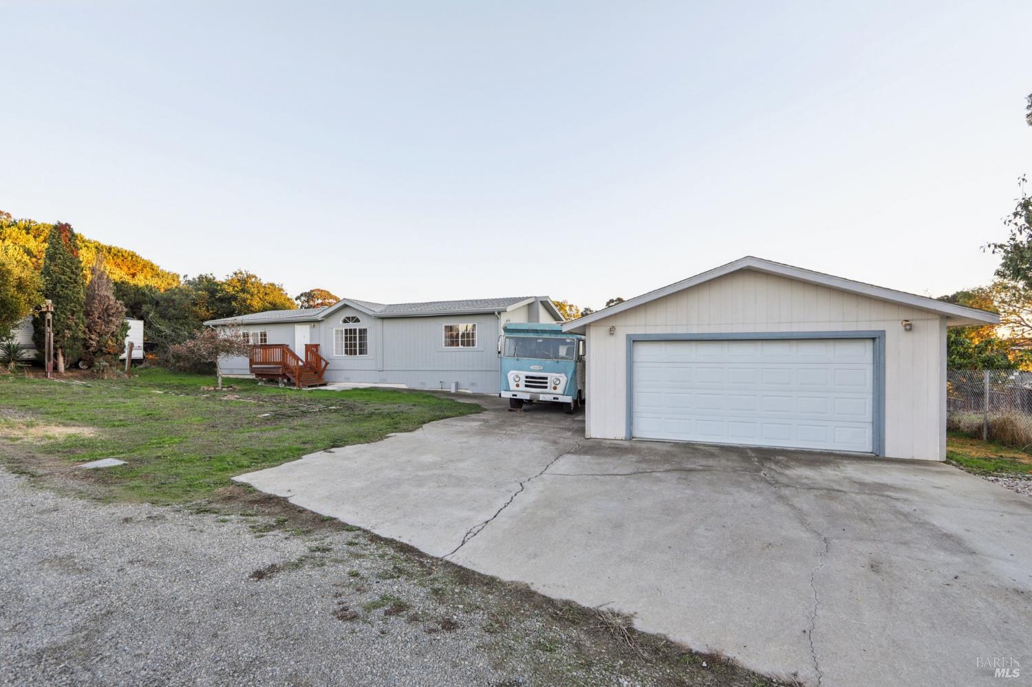 Detail Gallery Image 47 of 47 For 2704 Ridge Rd, San Pablo,  CA 94806 - 3 Beds | 2 Baths