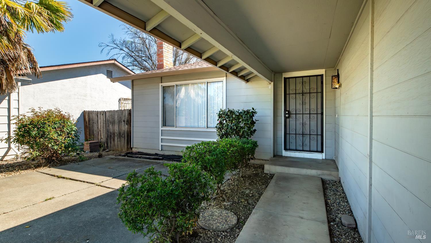 Detail Gallery Image 5 of 40 For 289 Belford Pl, Vacaville,  CA 95687 - 3 Beds | 2 Baths