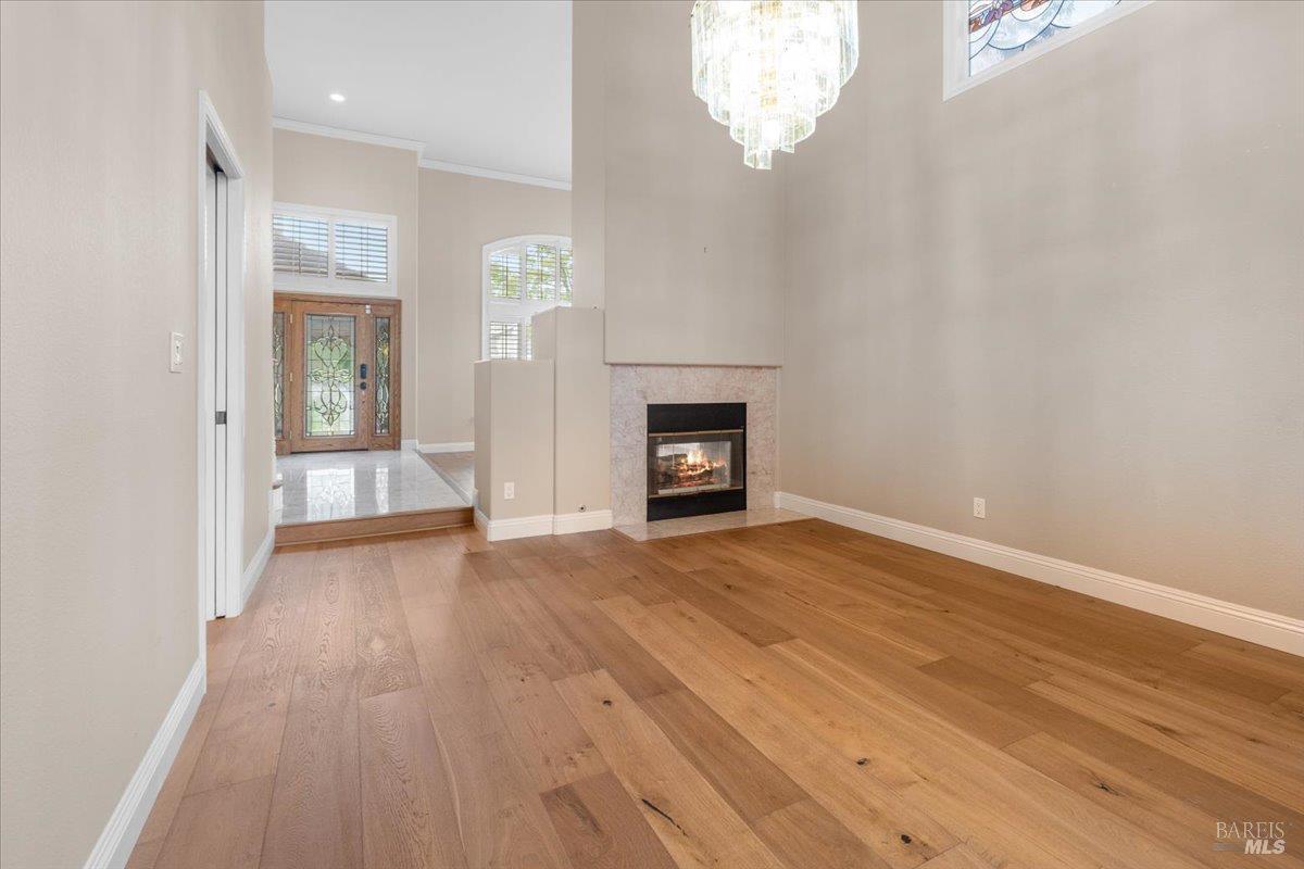 Detail Gallery Image 10 of 76 For 3229 Seminole Cir, Fairfield,  CA 94534 - 5 Beds | 3 Baths