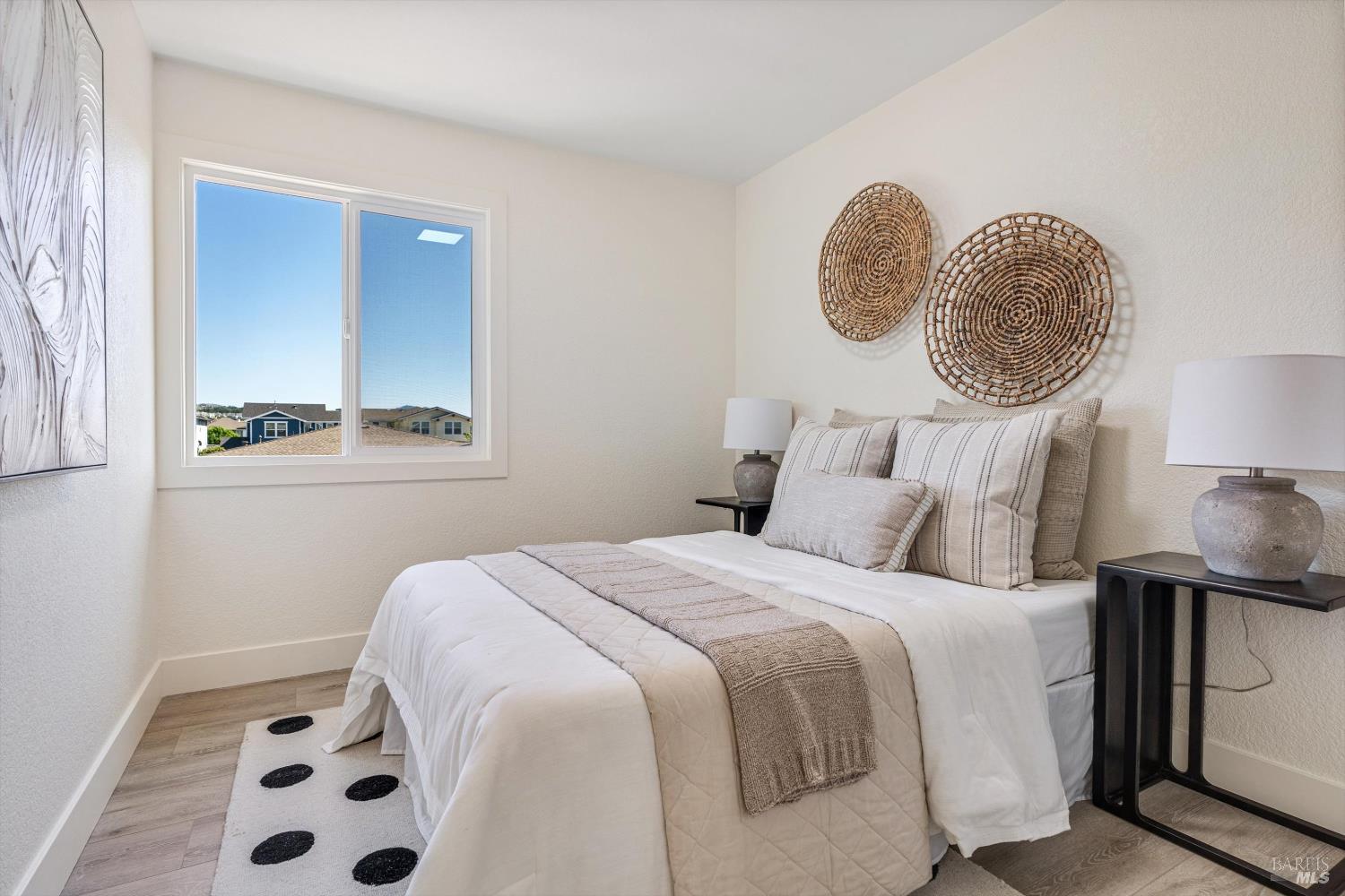 Detail Gallery Image 20 of 24 For 1741 Randon Way, Santa Rosa,  CA 95403 - 3 Beds | 2/1 Baths