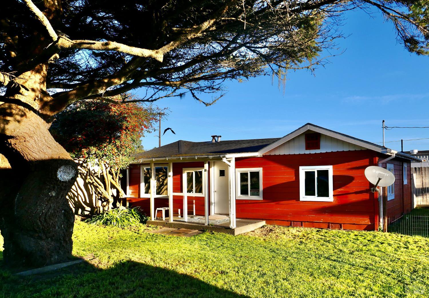 Detail Gallery Image 10 of 20 For 658 S Franklin St, Fort Bragg,  CA 95437 - 1 Beds | 1 Baths