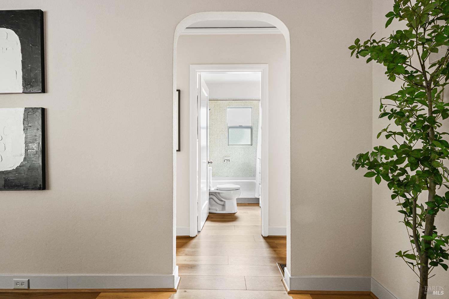 Detail Gallery Image 11 of 62 For 241 Floribel Ave, San Anselmo,  CA 94960 - 3 Beds | 2 Baths