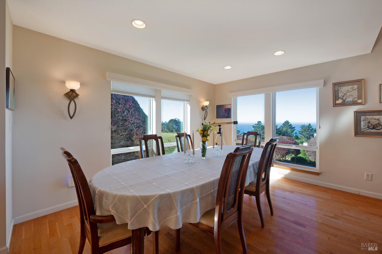 Detail Gallery Image 27 of 68 For 5455 Sierra Grande Dr, Bodega Bay,  CA 94923 - 2 Beds | 2 Baths