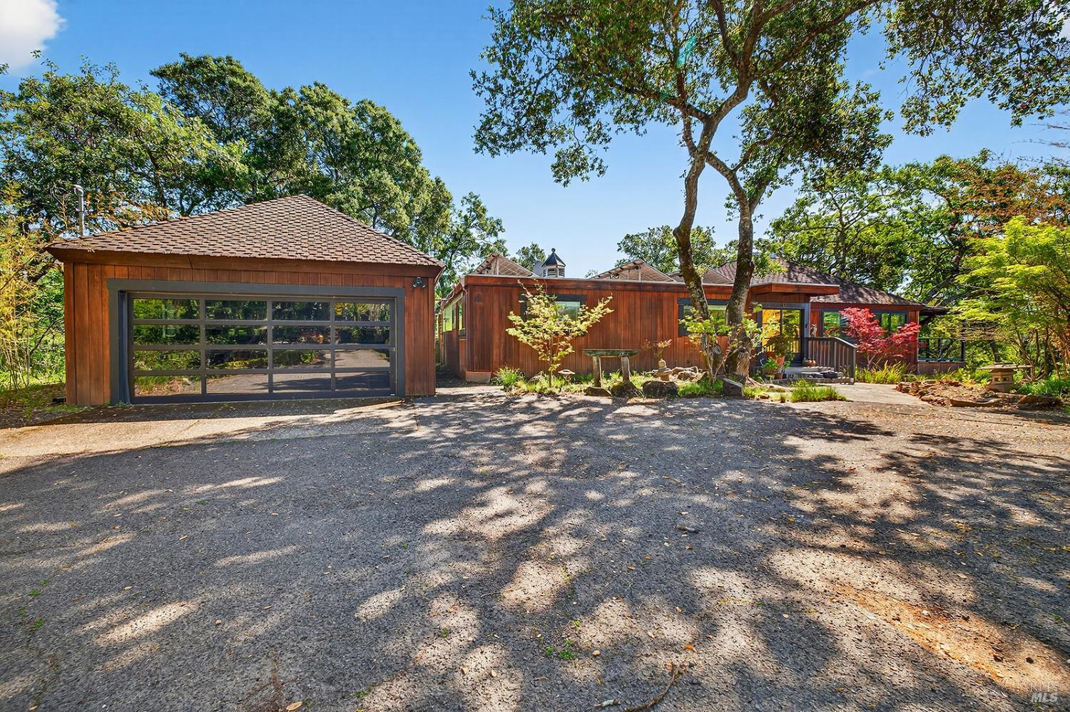Detail Gallery Image 56 of 71 For 3662 Lovall Valley Rd, Sonoma,  CA 95476 - 3 Beds | 2 Baths