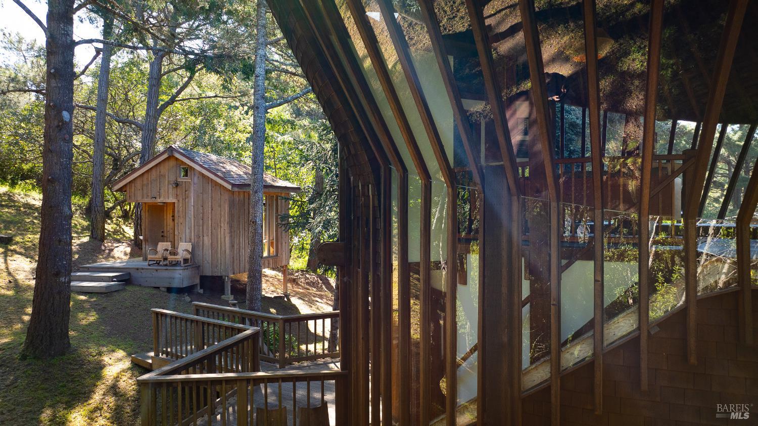 Detail Gallery Image 27 of 50 For Address Is Not Disclosed, Stinson Beach,  CA 94970 - 2 Beds | 2 Baths