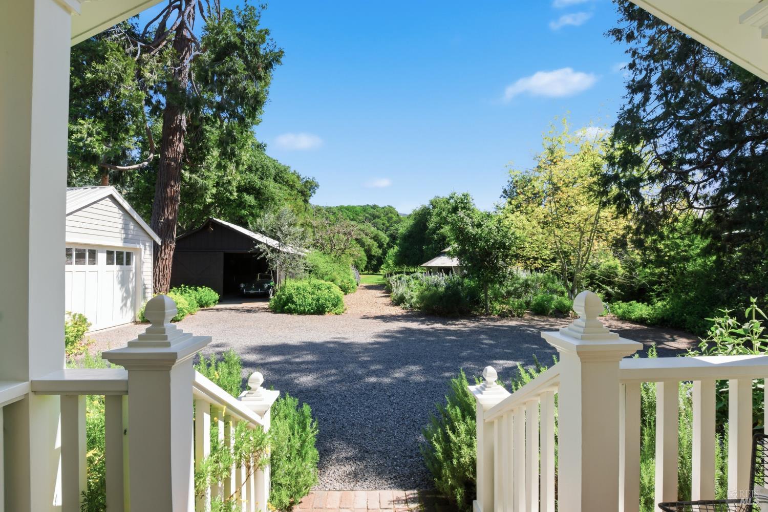 Detail Gallery Image 30 of 58 For 2072 Kirkland Ave, Napa,  CA 94558 - 3 Beds | 2 Baths