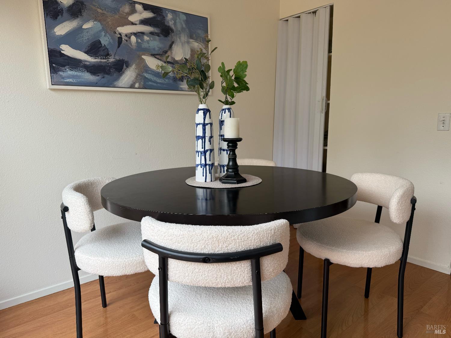 Detail Gallery Image 8 of 36 For 1422 N Oak St, Calistoga,  CA 94515 - 3 Beds | 2 Baths