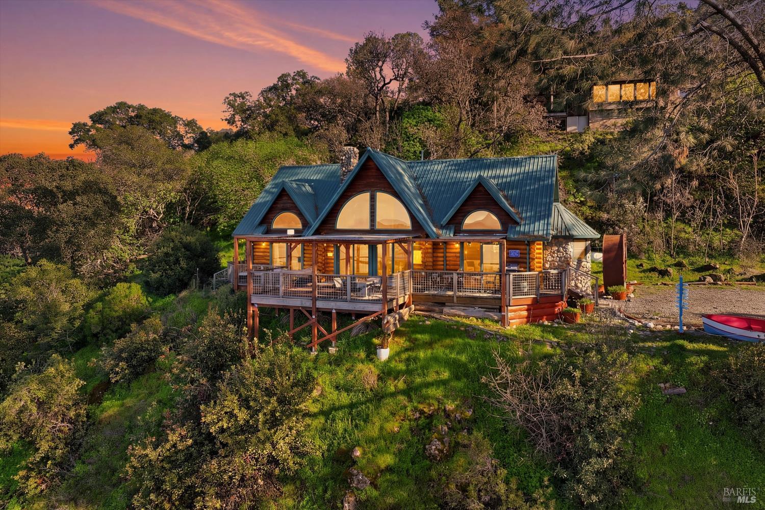 Detail Gallery Image 3 of 47 For 7001 Glebe Dr, Kelseyville,  CA 95451 - 2 Beds | 2 Baths