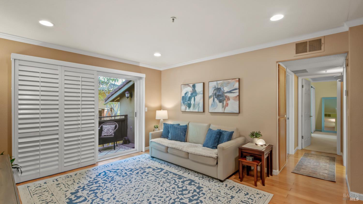 Detail Gallery Image 3 of 36 For 630 Arcadia Dr, Vacaville,  CA 95687 - 2 Beds | 1 Baths