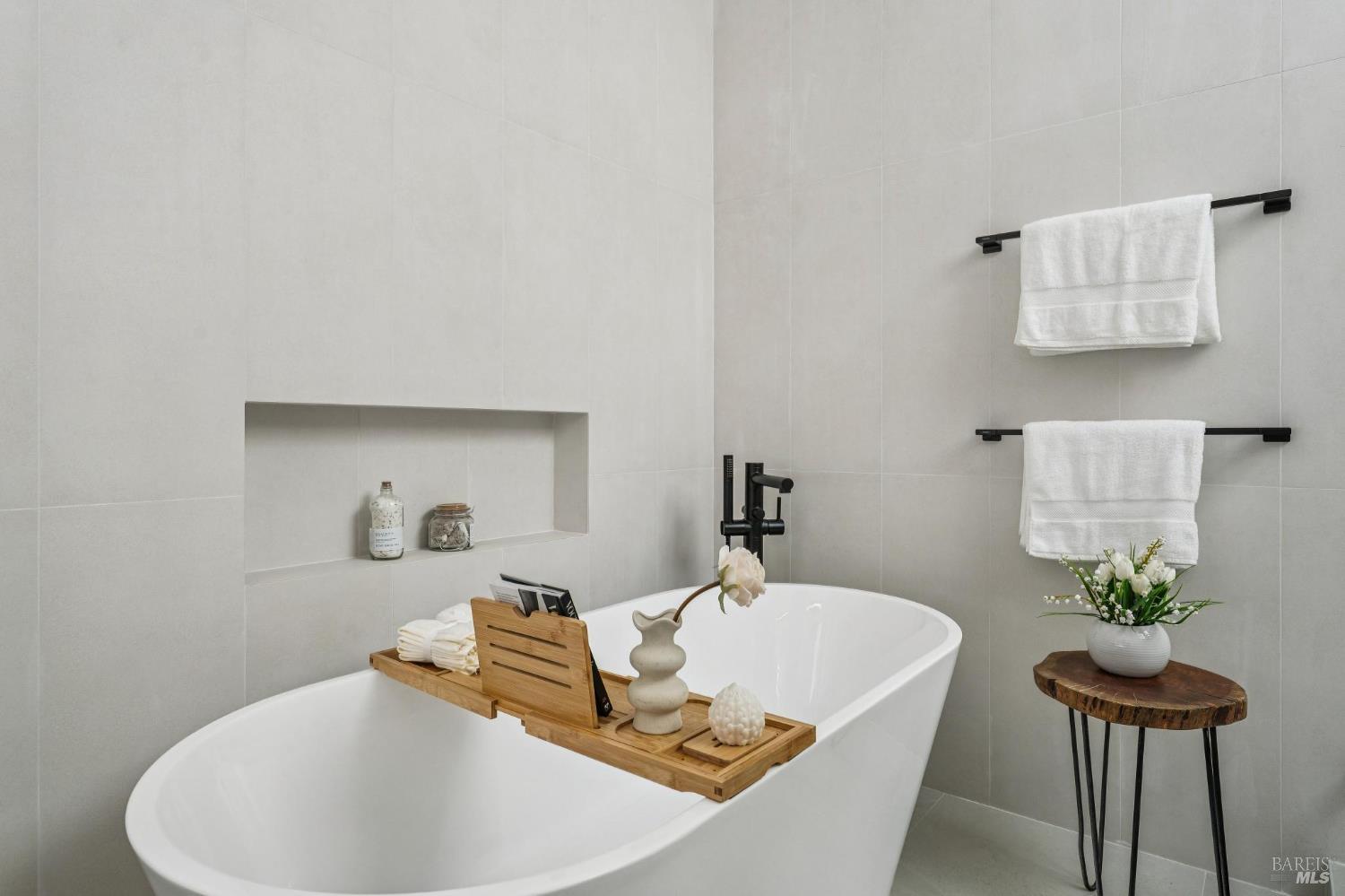 Detail Gallery Image 55 of 88 For 93 Magnolia Ave, Larkspur,  CA 94939 - 3 Beds | 3 Baths