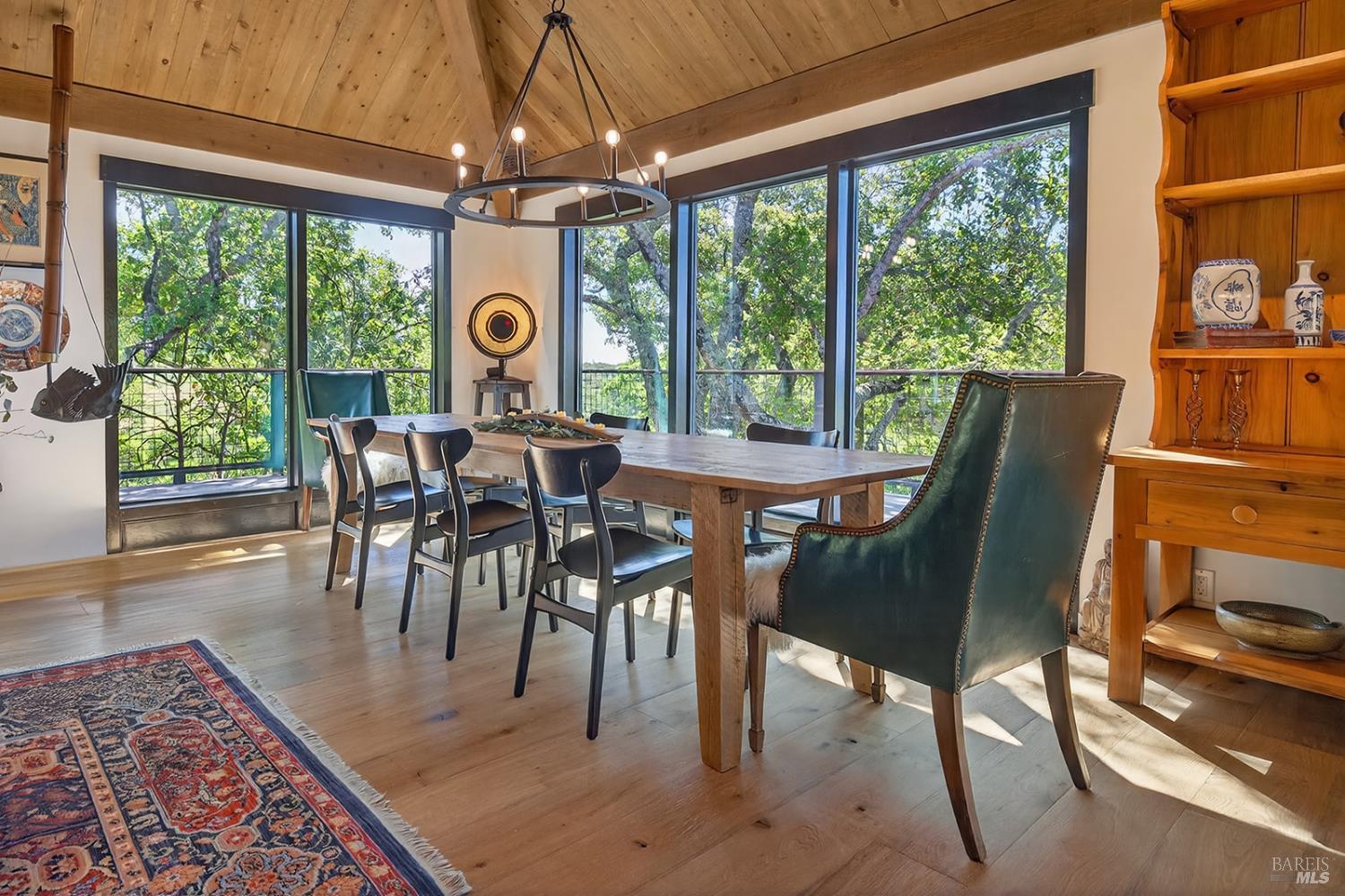 Detail Gallery Image 11 of 71 For 3662 Lovall Valley Rd, Sonoma,  CA 95476 - 3 Beds | 2 Baths