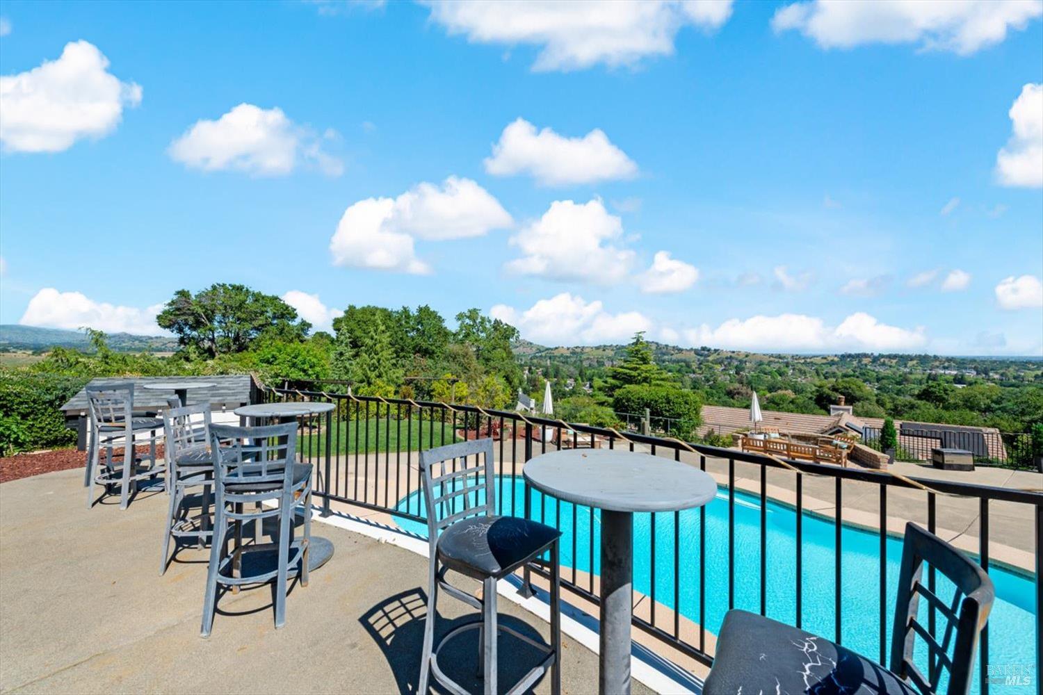 Detail Gallery Image 87 of 99 For 160 Wykoff Dr, Vacaville,  CA 95688 - 6 Beds | 4 Baths