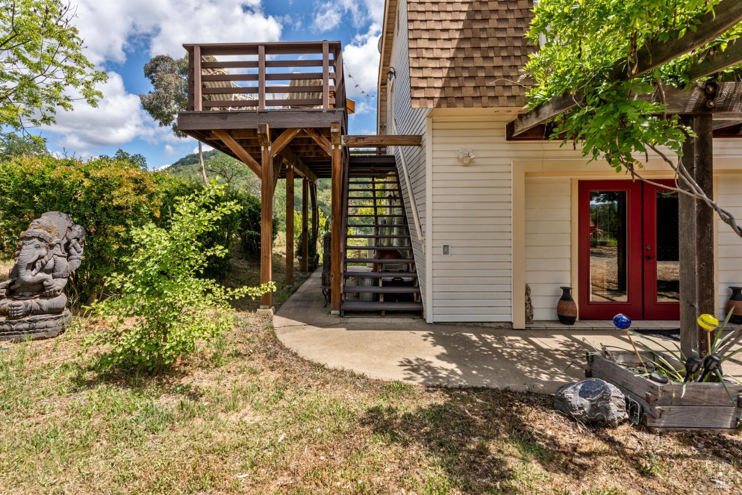 Detail Gallery Image 22 of 44 For 3760 King Ranch Rd, Ukiah,  CA 95482 - 3 Beds | 2 Baths