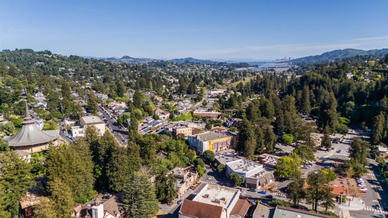 Detail Gallery Image 49 of 50 For 29 Bayview Ave #3,  Mill Valley,  CA 94941 - 2 Beds | 2 Baths