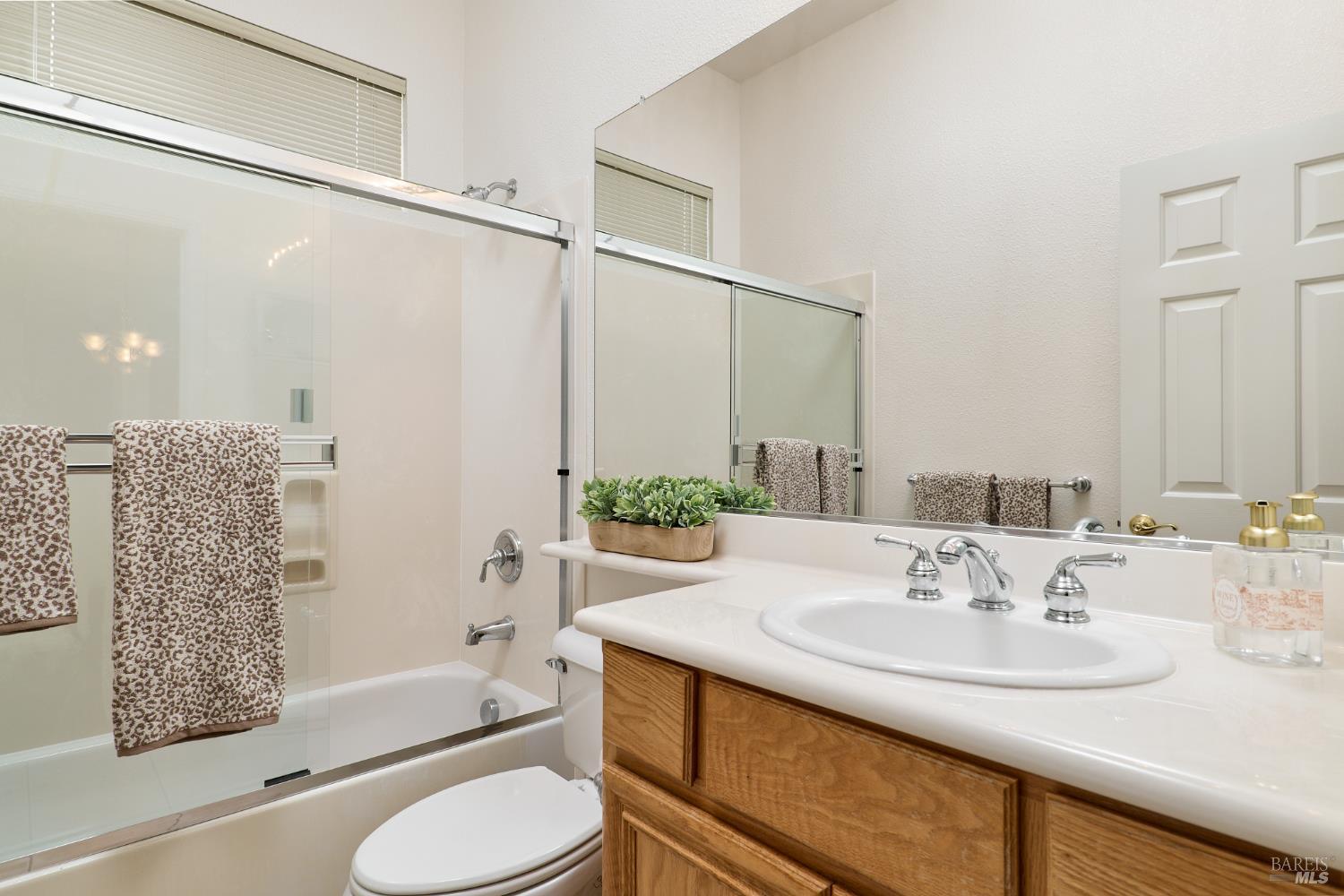 Detail Gallery Image 26 of 39 For 604 American Falls Dr, Rio Vista,  CA 94571 - 3 Beds | 3/1 Baths
