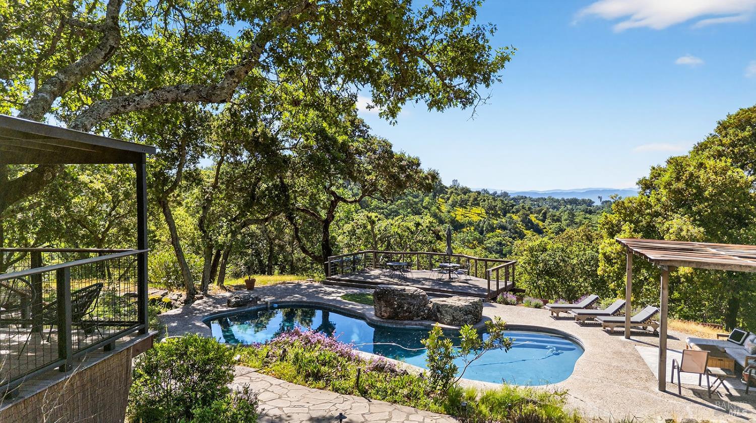 Detail Gallery Image 60 of 71 For 3662 Lovall Valley Rd, Sonoma,  CA 95476 - 3 Beds | 2 Baths