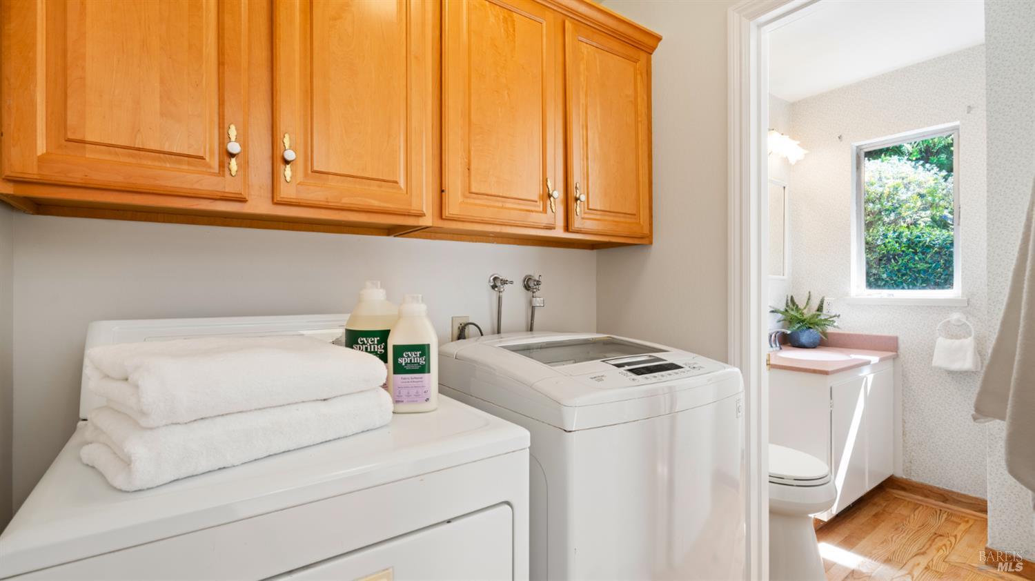 Detail Gallery Image 19 of 77 For 5 Viox Way, San Rafael,  CA 94901 - 4 Beds | 3/1 Baths