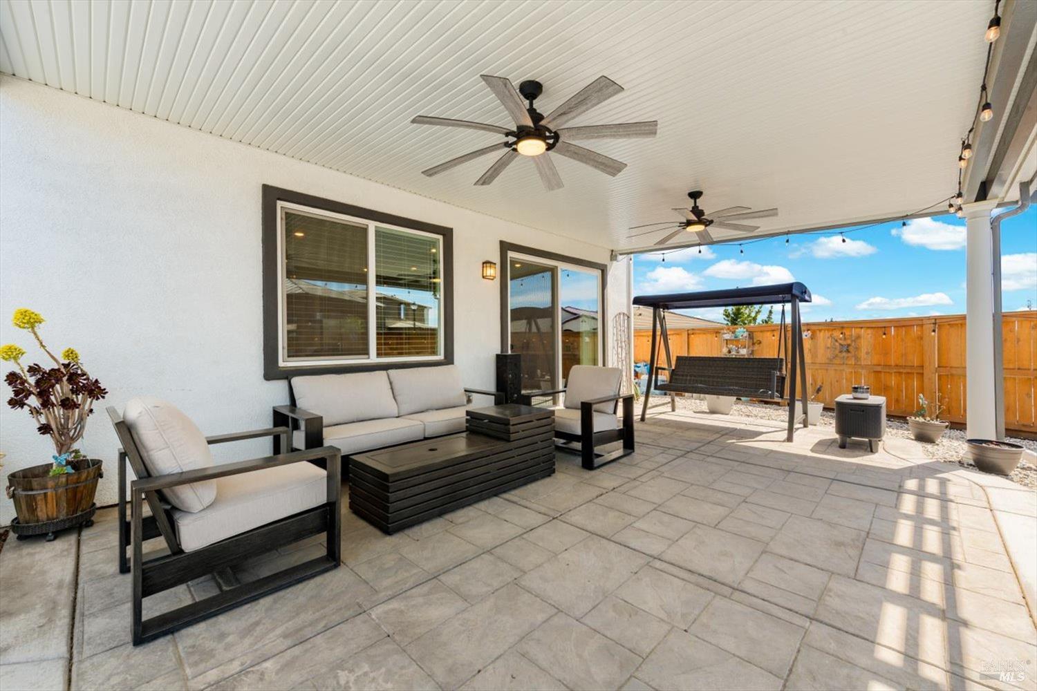 Detail Gallery Image 46 of 81 For 1685 Blossom Way, Dixon,  CA 95620 - 4 Beds | 3 Baths