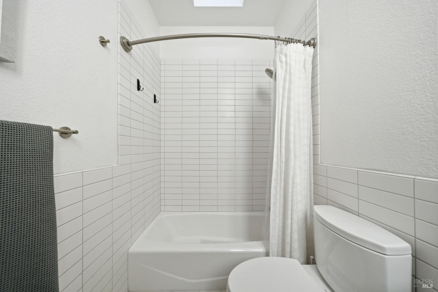 Detail Gallery Image 25 of 50 For 29 Bayview Ave #3,  Mill Valley,  CA 94941 - 2 Beds | 2 Baths