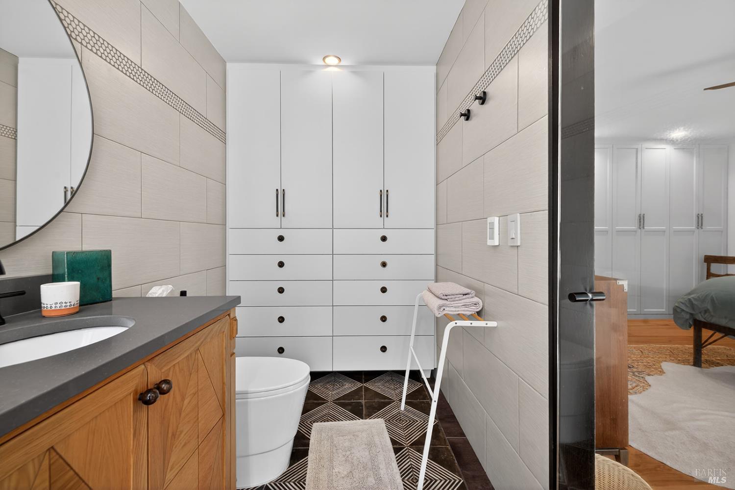 Detail Gallery Image 31 of 71 For 3662 Lovall Valley Rd, Sonoma,  CA 95476 - 3 Beds | 2 Baths