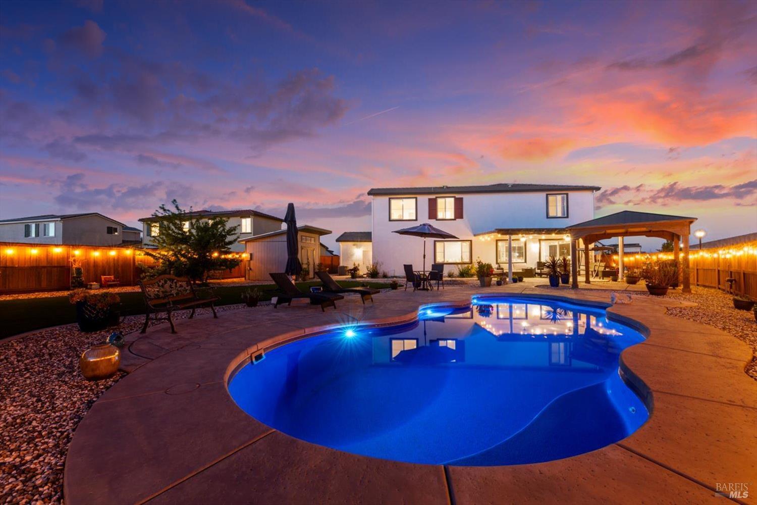 Detail Gallery Image 74 of 81 For 1685 Blossom Way, Dixon,  CA 95620 - 4 Beds | 3 Baths