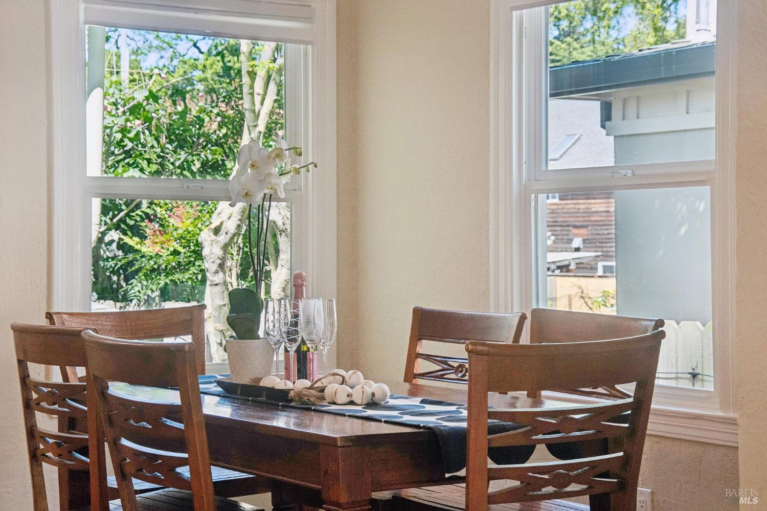 Detail Gallery Image 20 of 58 For 142 Dominga Ave, Fairfax,  CA 94930 - 3 Beds | 2 Baths