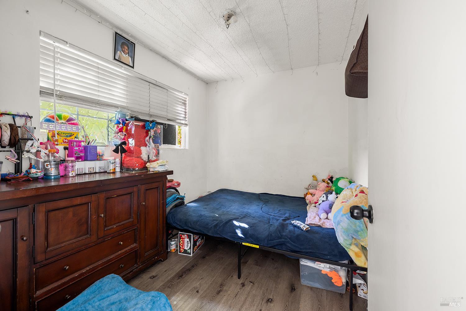 Detail Gallery Image 8 of 27 For 2549 Corby Ave, Santa Rosa,  CA 95407 - – Beds | – Baths