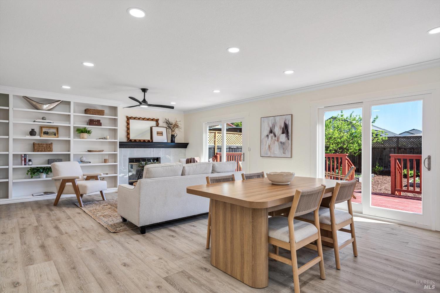 Detail Gallery Image 10 of 24 For 1741 Randon Way, Santa Rosa,  CA 95403 - 3 Beds | 2/1 Baths