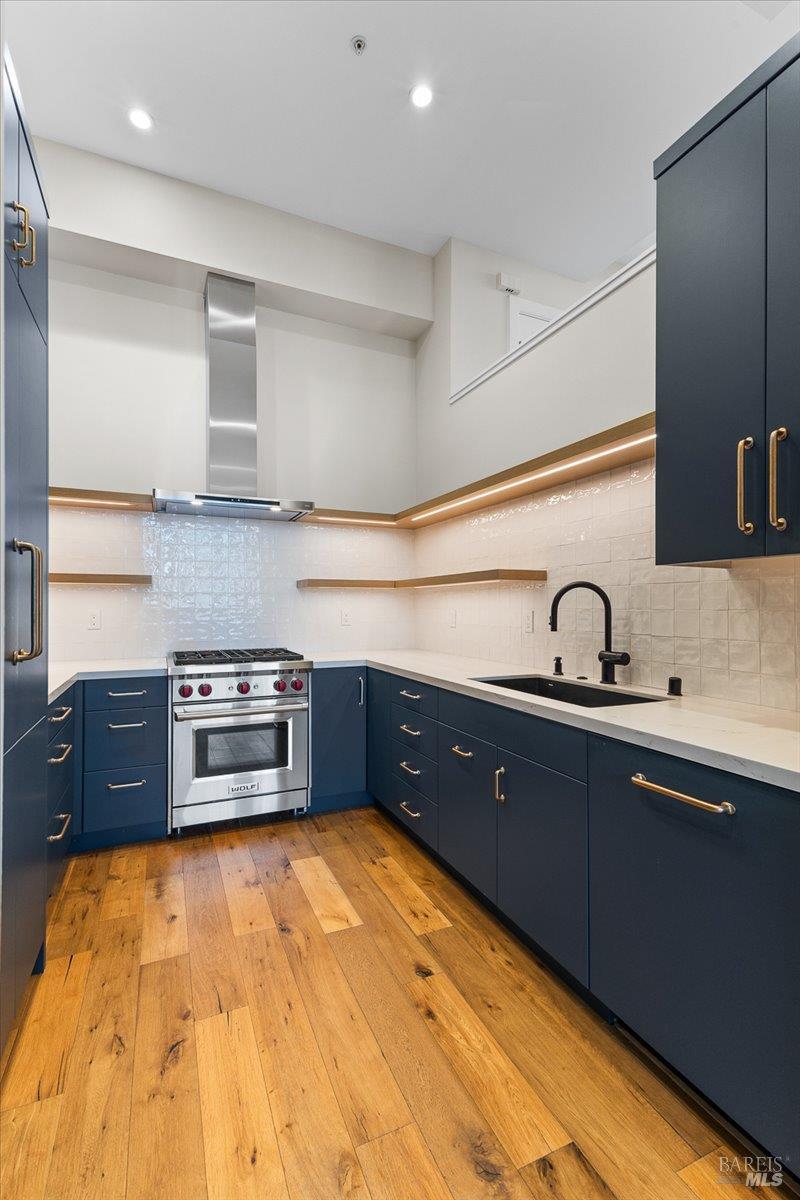 Detail Gallery Image 16 of 29 For 331 Keller St #6,  Petaluma,  CA 94952 - 2 Beds | 2/1 Baths