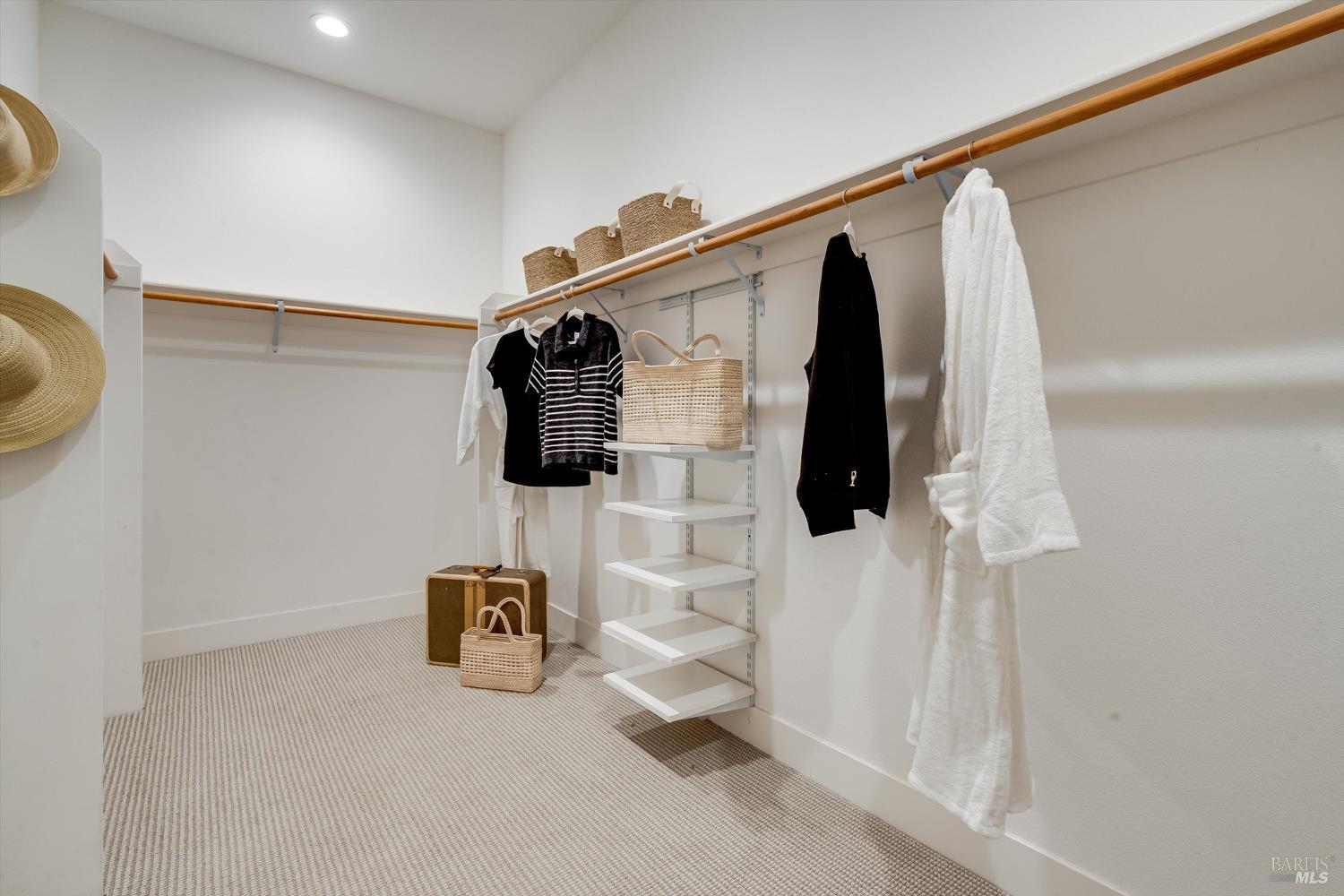 Detail Gallery Image 23 of 40 For 215 Pheasant Ct, Napa,  CA 94558 - 4 Beds | 2/1 Baths