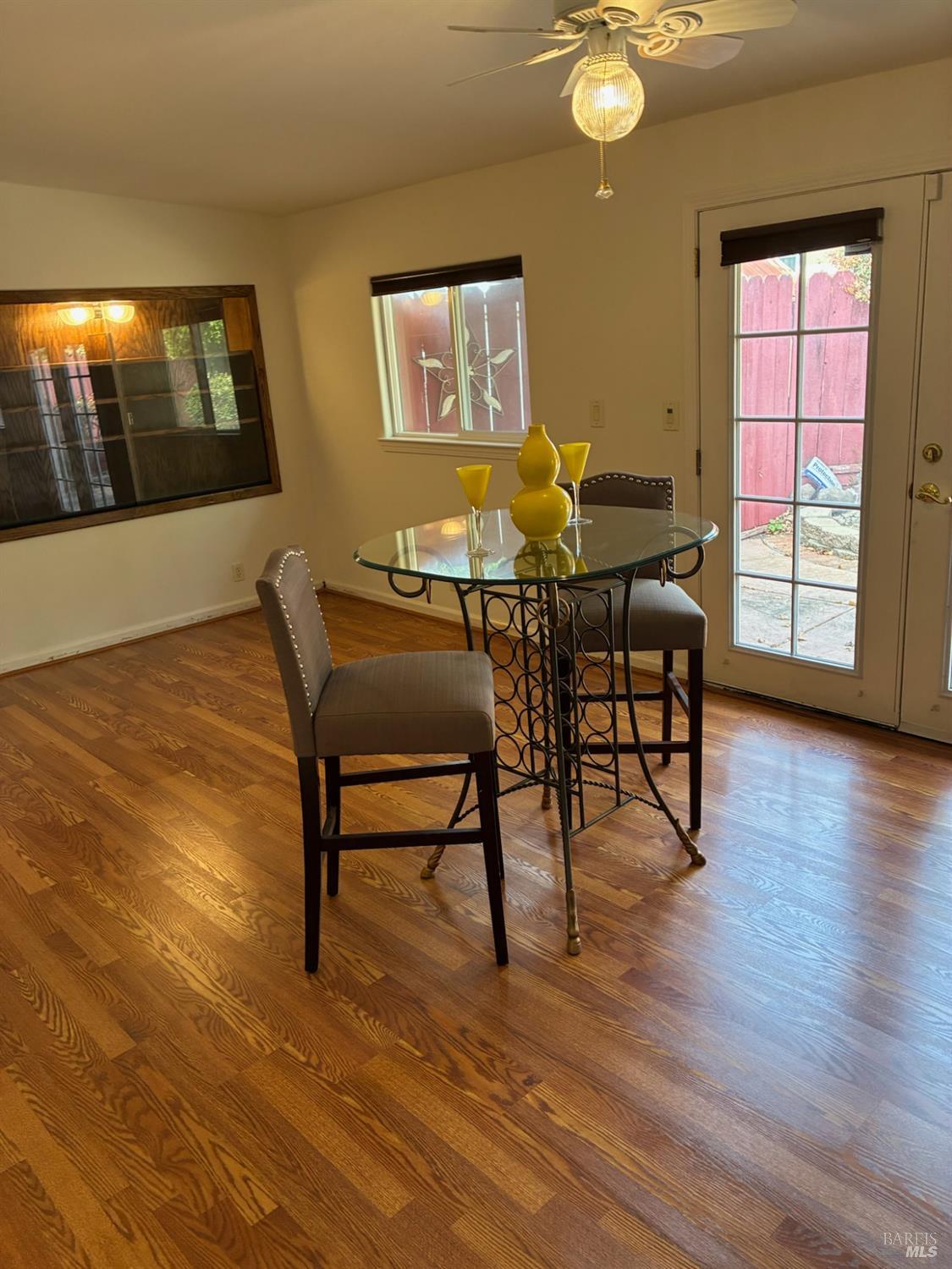 Detail Gallery Image 17 of 38 For 300 Begonia Blvd, Fairfield,  CA 94533 - 4 Beds | 2 Baths