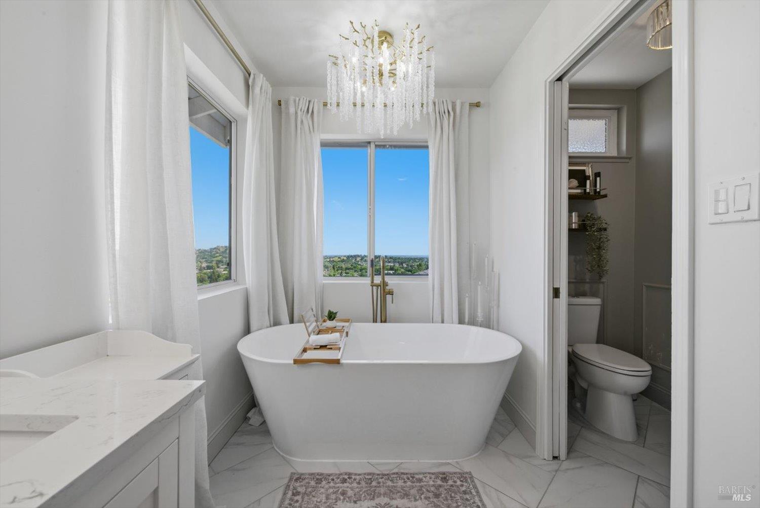 Detail Gallery Image 52 of 99 For 160 Wykoff Dr, Vacaville,  CA 95688 - 6 Beds | 4 Baths