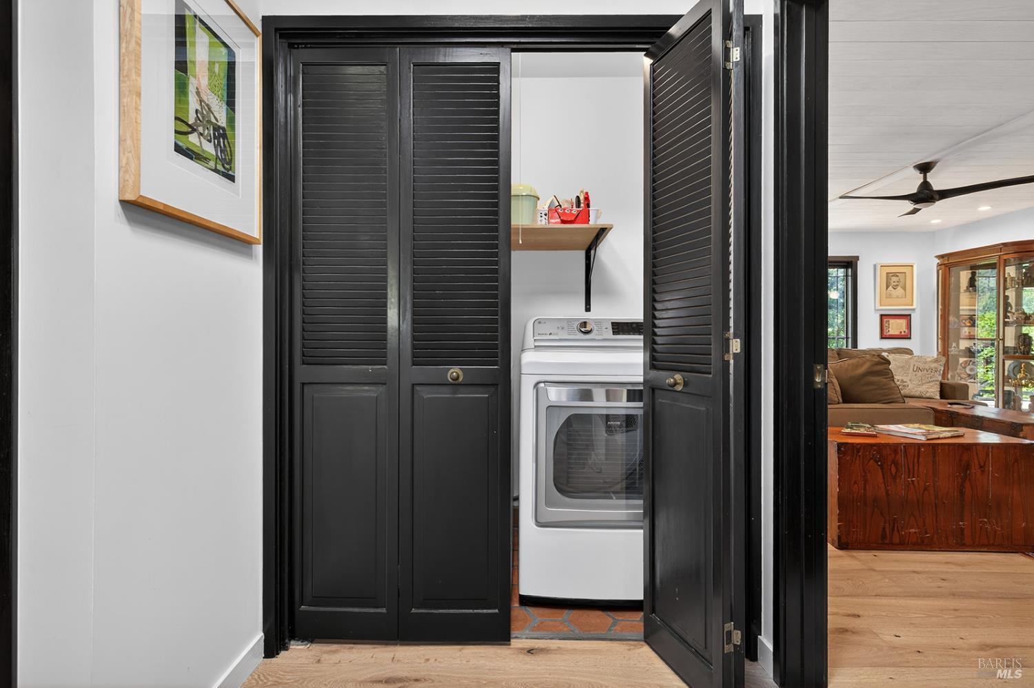 Detail Gallery Image 23 of 71 For 3662 Lovall Valley Rd, Sonoma,  CA 95476 - 3 Beds | 2 Baths