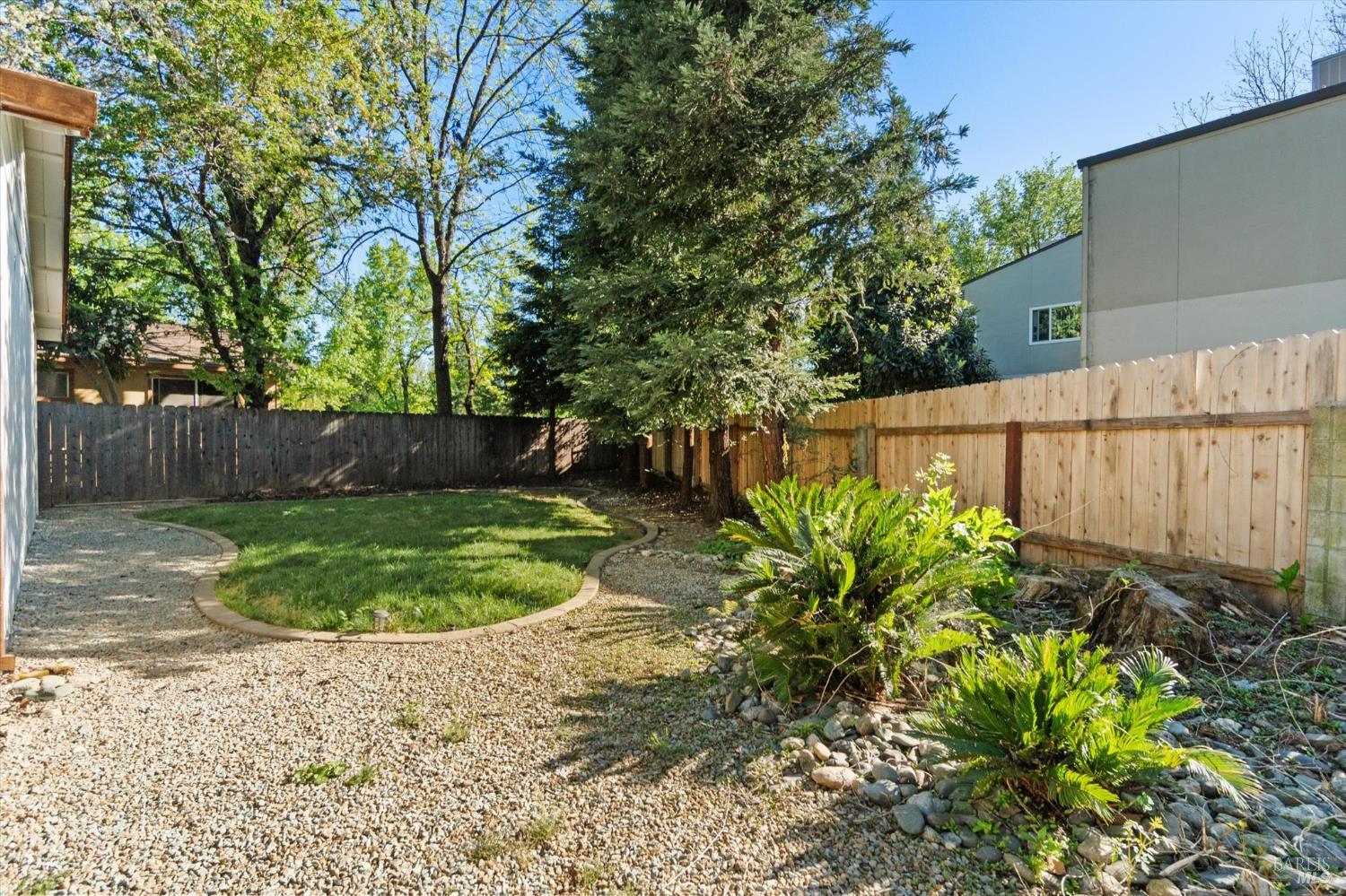 Detail Gallery Image 33 of 52 For 1723 Del Mar Ave, Redding,  CA 96003 - 3 Beds | 2 Baths
