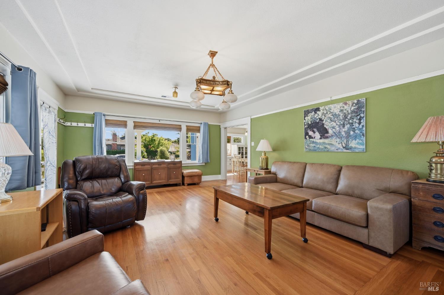 Detail Gallery Image 7 of 38 For 2001 Rogers Way, Santa Rosa,  CA 95404 - 3 Beds | 1/1 Baths