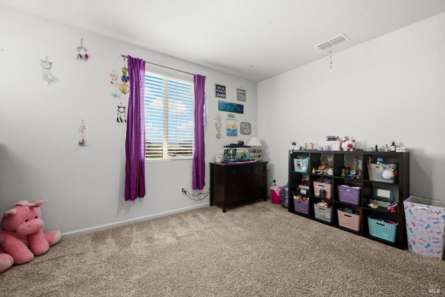 Detail Gallery Image 39 of 81 For 1685 Blossom Way, Dixon,  CA 95620 - 4 Beds | 3 Baths