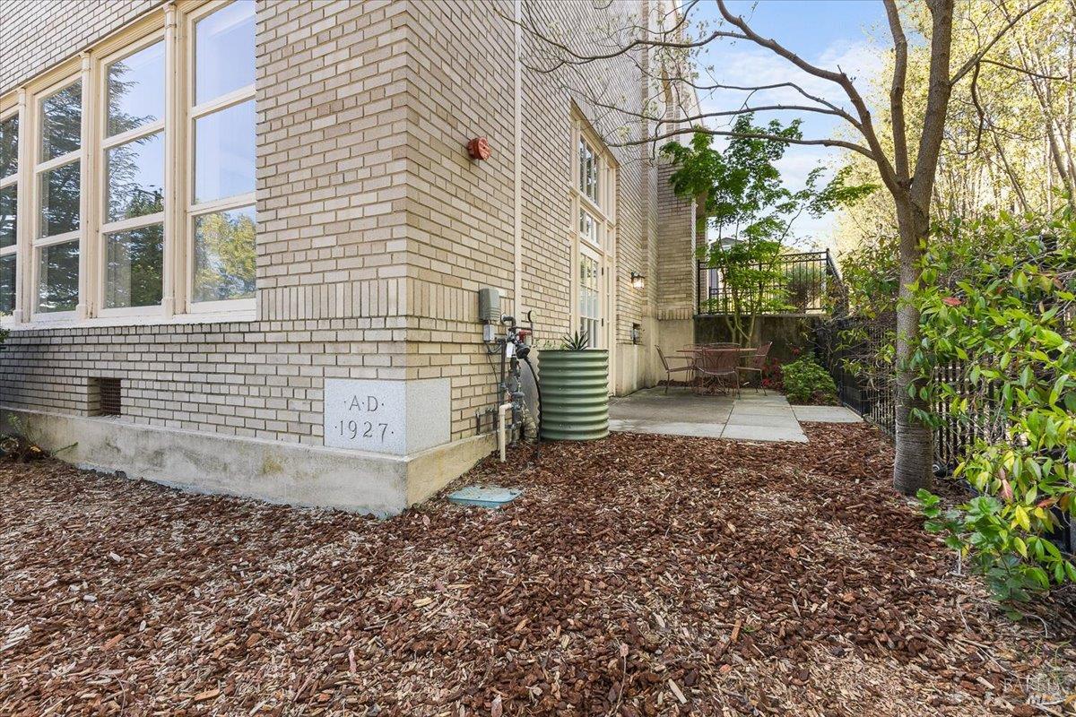 Detail Gallery Image 28 of 29 For 331 Keller St #6,  Petaluma,  CA 94952 - 2 Beds | 2/1 Baths