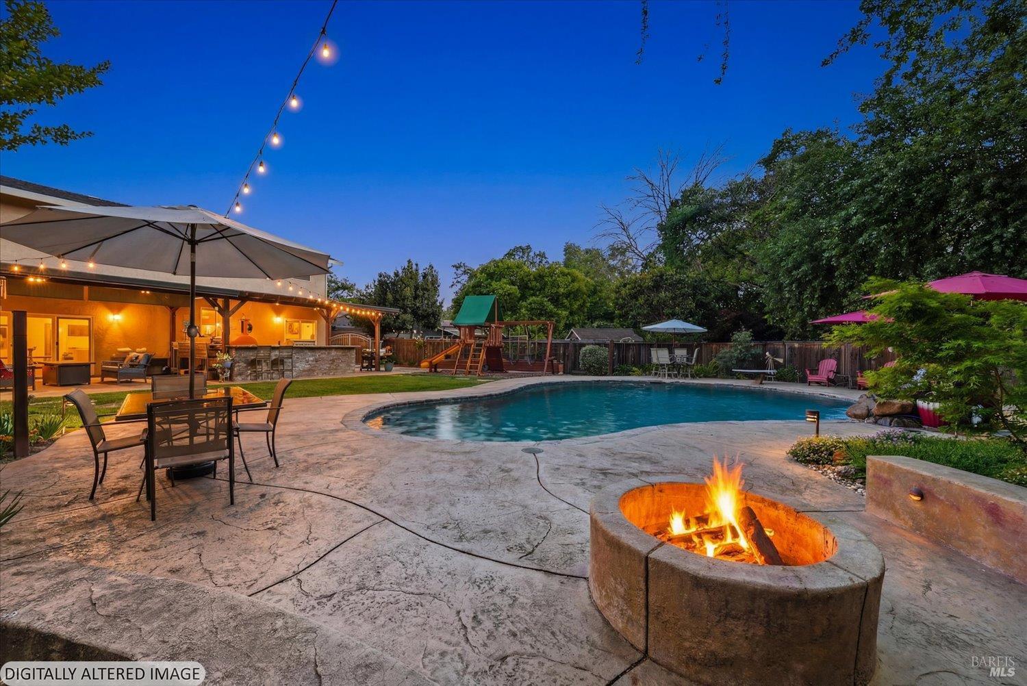 Detail Gallery Image 98 of 99 For 104 Westwood St, Vacaville,  CA 95688 - 5 Beds | 2/1 Baths