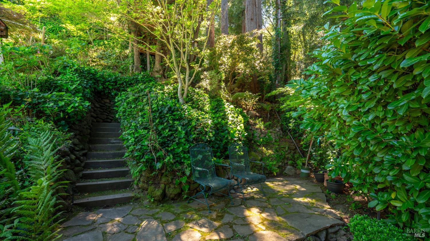 Detail Gallery Image 58 of 77 For 5 Viox Way, San Rafael,  CA 94901 - 4 Beds | 3/1 Baths