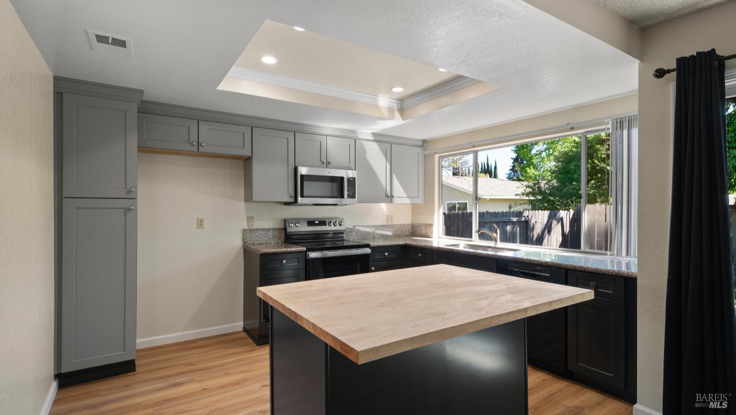 Detail Gallery Image 15 of 40 For 289 Belford Pl, Vacaville,  CA 95687 - 3 Beds | 2 Baths