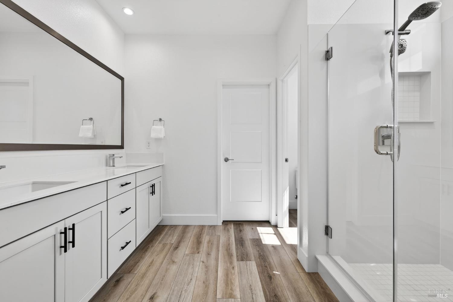 Detail Gallery Image 25 of 46 For 2782 Bella Cir, Santa Rosa,  CA 95407 - 3 Beds | 2/1 Baths