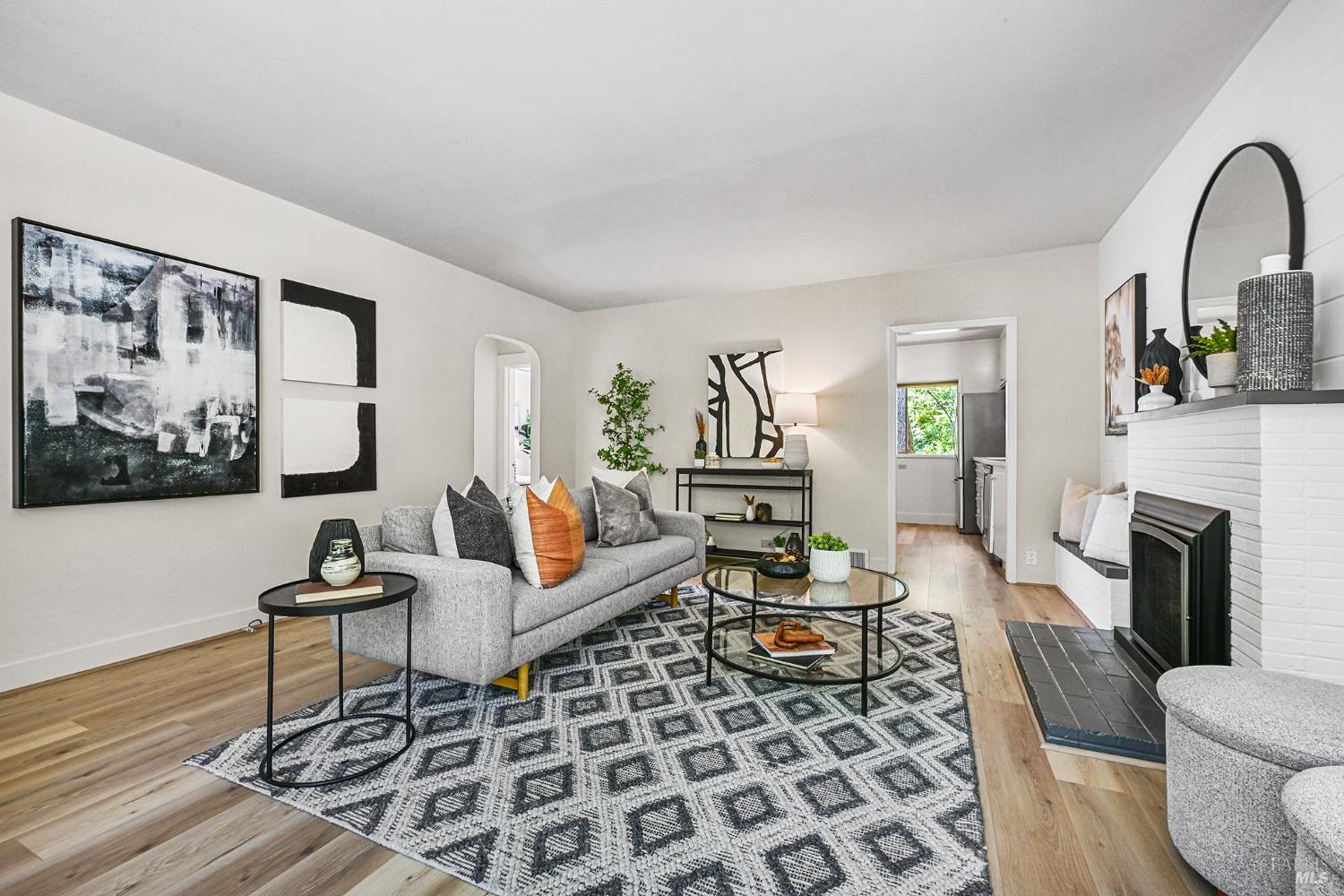 Detail Gallery Image 10 of 62 For 241 Floribel Ave, San Anselmo,  CA 94960 - 3 Beds | 2 Baths