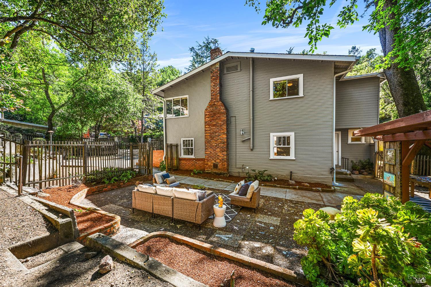 Detail Gallery Image 47 of 62 For 241 Floribel Ave, San Anselmo,  CA 94960 - 3 Beds | 2 Baths