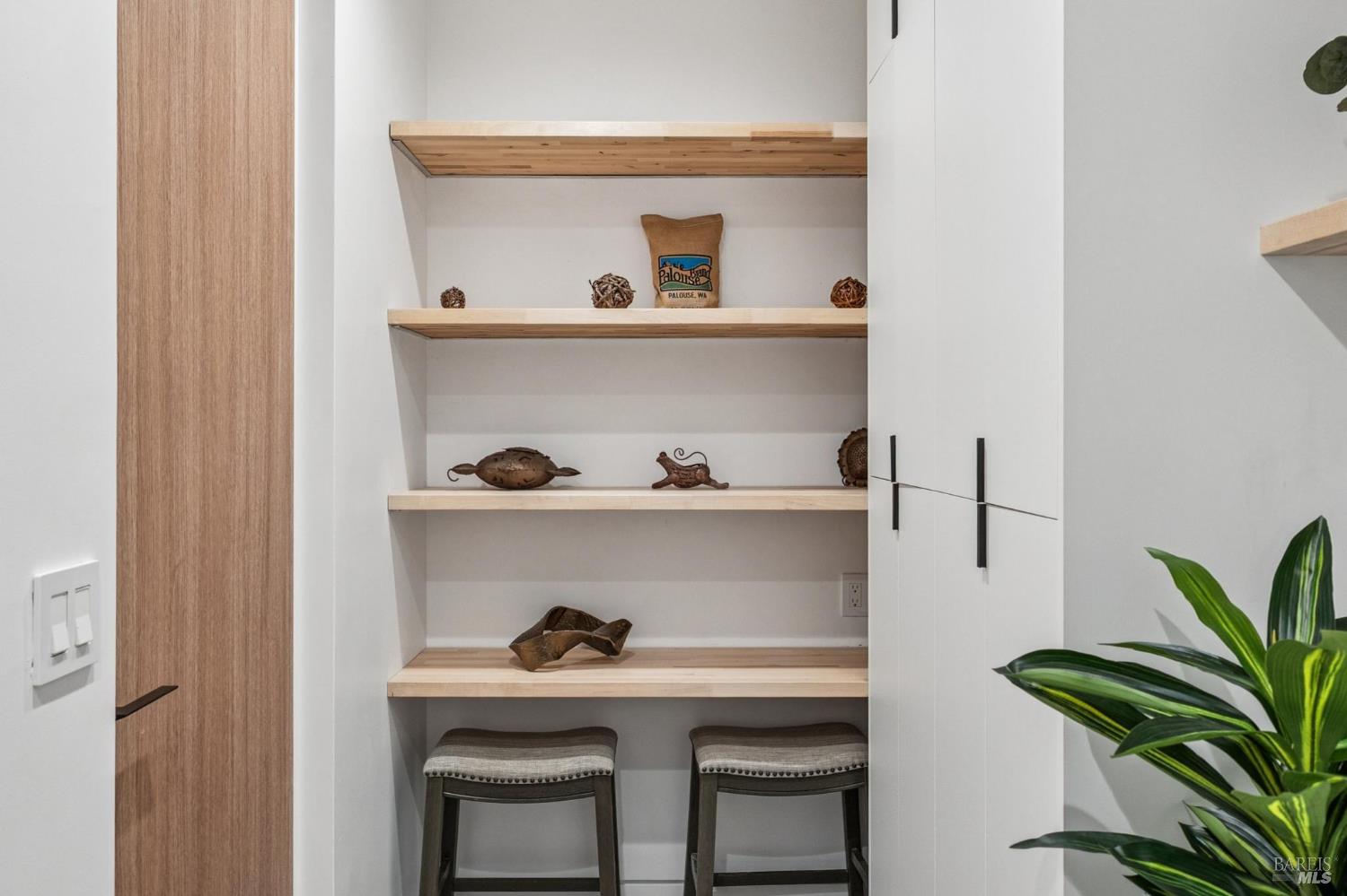 Detail Gallery Image 66 of 88 For 93 Magnolia Ave, Larkspur,  CA 94939 - 3 Beds | 3 Baths