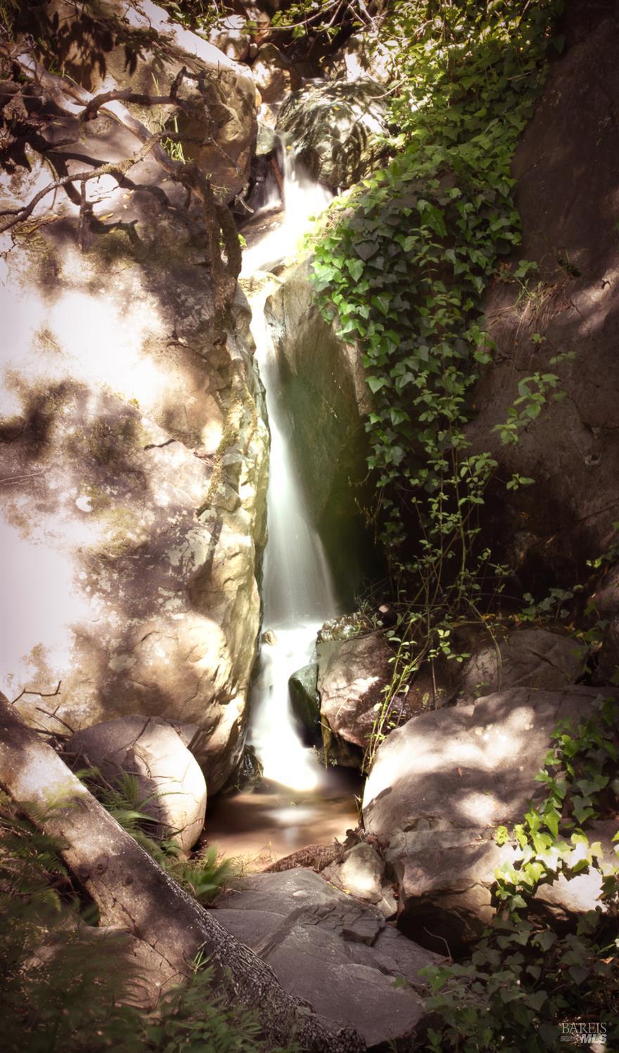 Detail Gallery Image 44 of 50 For Address Is Not Disclosed, Stinson Beach,  CA 94970 - 2 Beds | 2 Baths