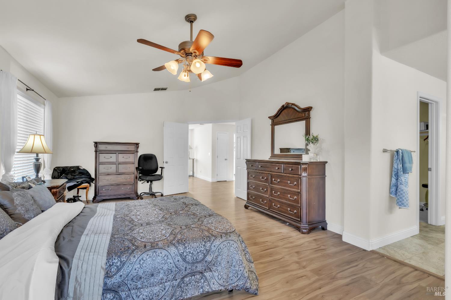 Detail Gallery Image 17 of 38 For 5089 Falls Ct, Fairfield,  CA 94534 - 4 Beds | 2/1 Baths