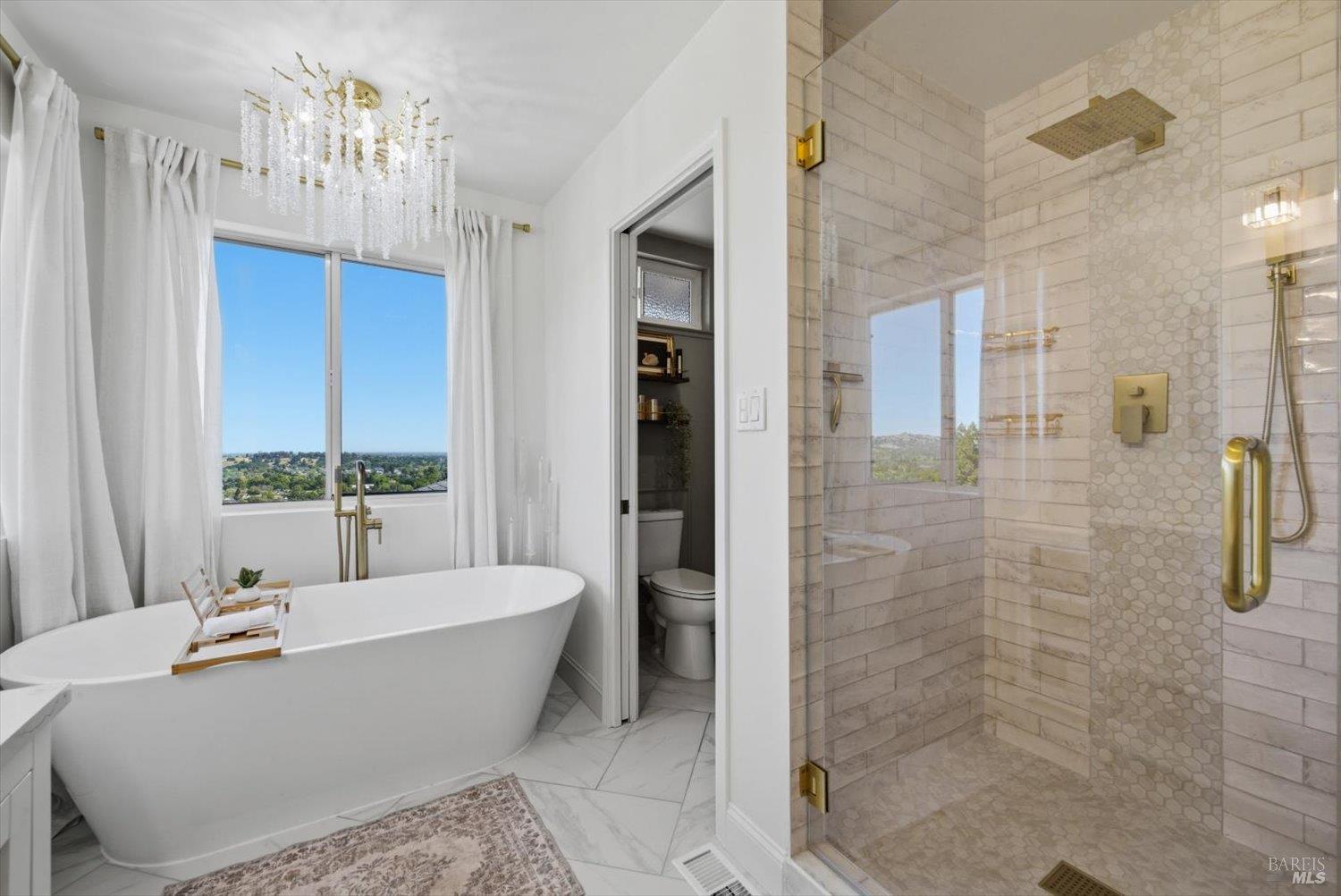 Detail Gallery Image 53 of 99 For 160 Wykoff Dr, Vacaville,  CA 95688 - 6 Beds | 4 Baths